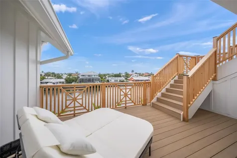 525 68th Street Holmes Beach FL 34217