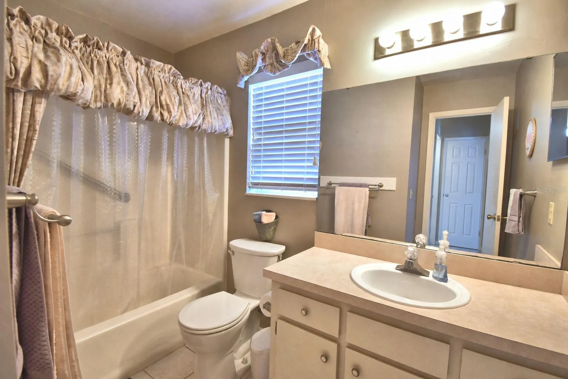 4860 Goldenview Lane Lakeland FL 33811