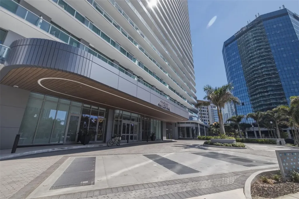 400 Central Avenue St Petersburg FL 33701
