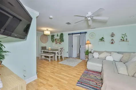 401 Overland Drive Brandon FL 33511
