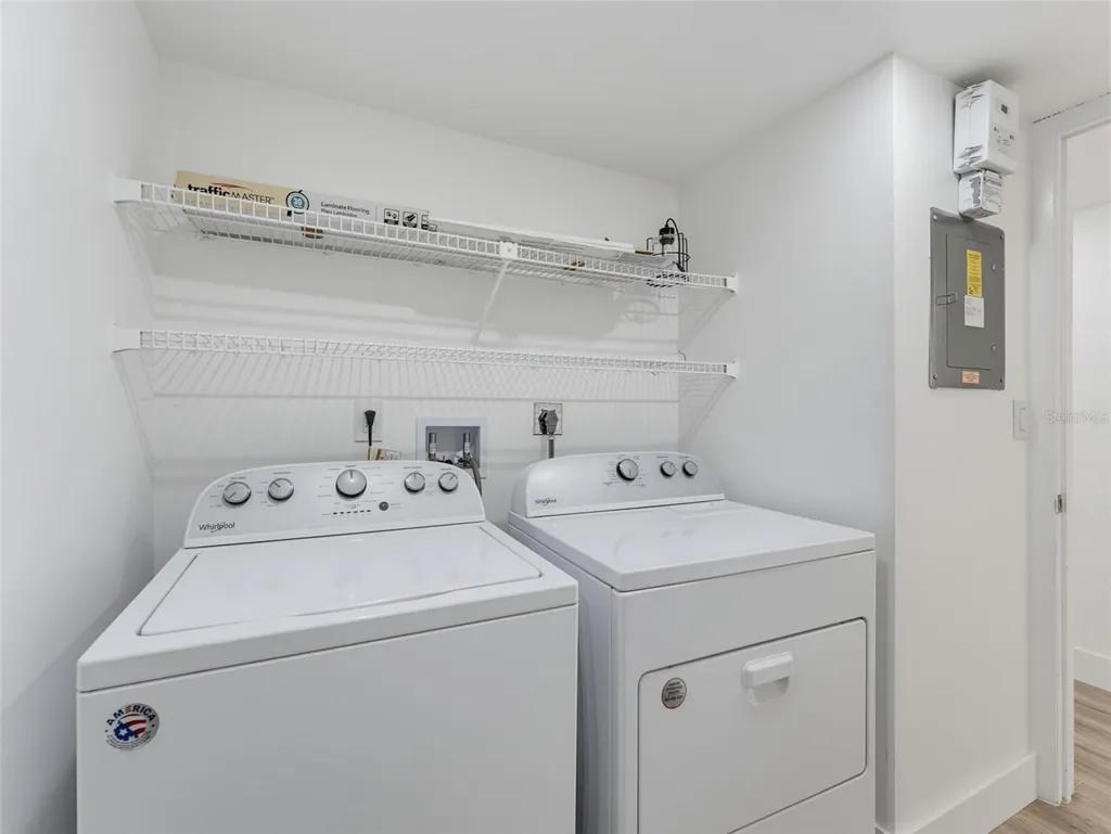 1261 Pine Ridge Circle W Tarpon Springs FL 34688