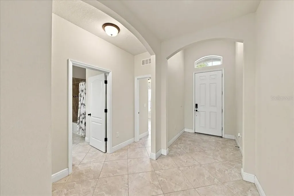 5082 Inshore Landings Drive Apollo Beach FL 33572