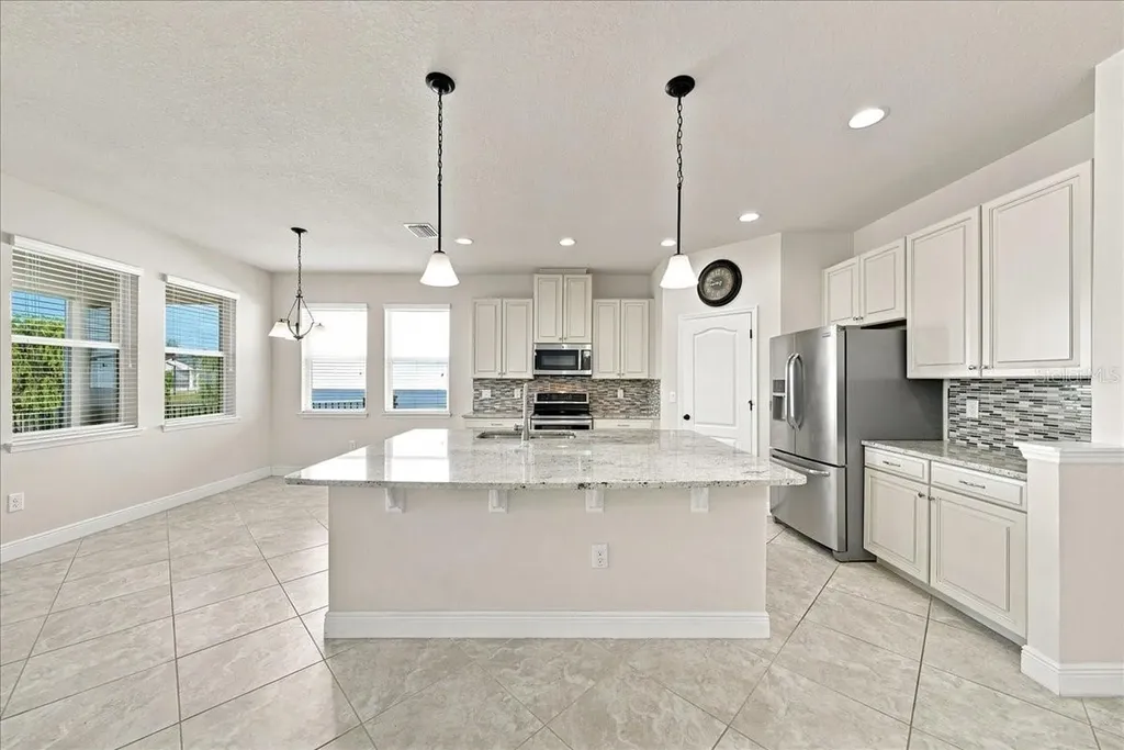 5082 Inshore Landings Drive Apollo Beach FL 33572