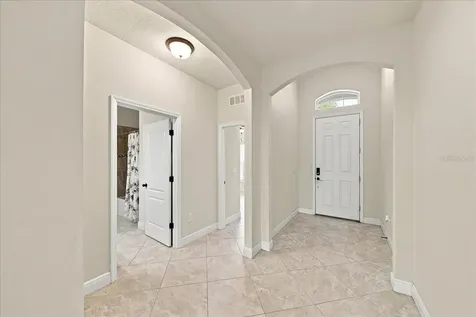 5082 Inshore Landings Drive Apollo Beach FL 33572