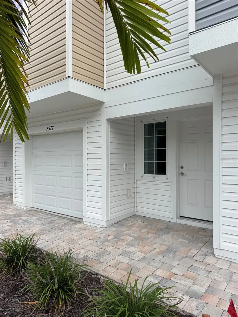 2577 6th Avenue Drive E Bradenton FL 34208