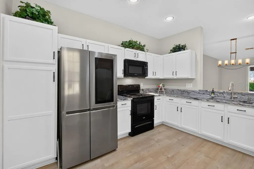 648 Spring Lake Circle Tarpon Springs FL 34688