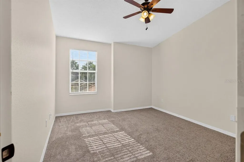 648 Spring Lake Circle Tarpon Springs FL 34688
