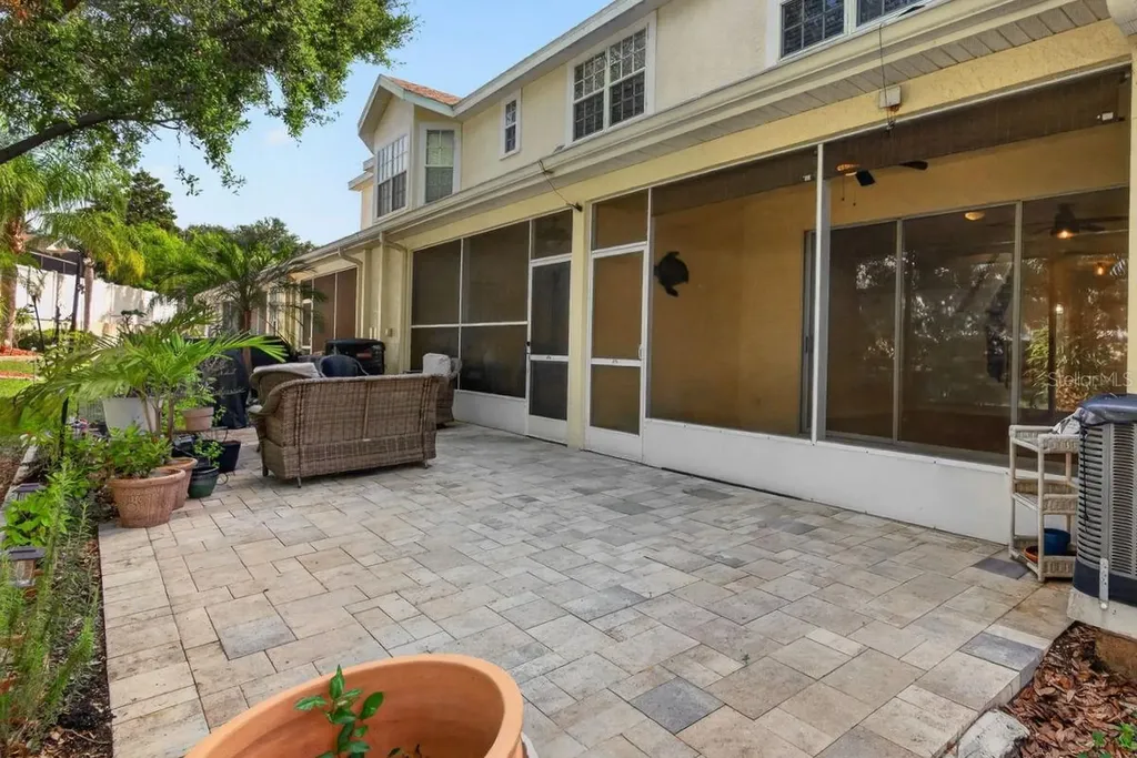 648 Spring Lake Circle Tarpon Springs FL 34688