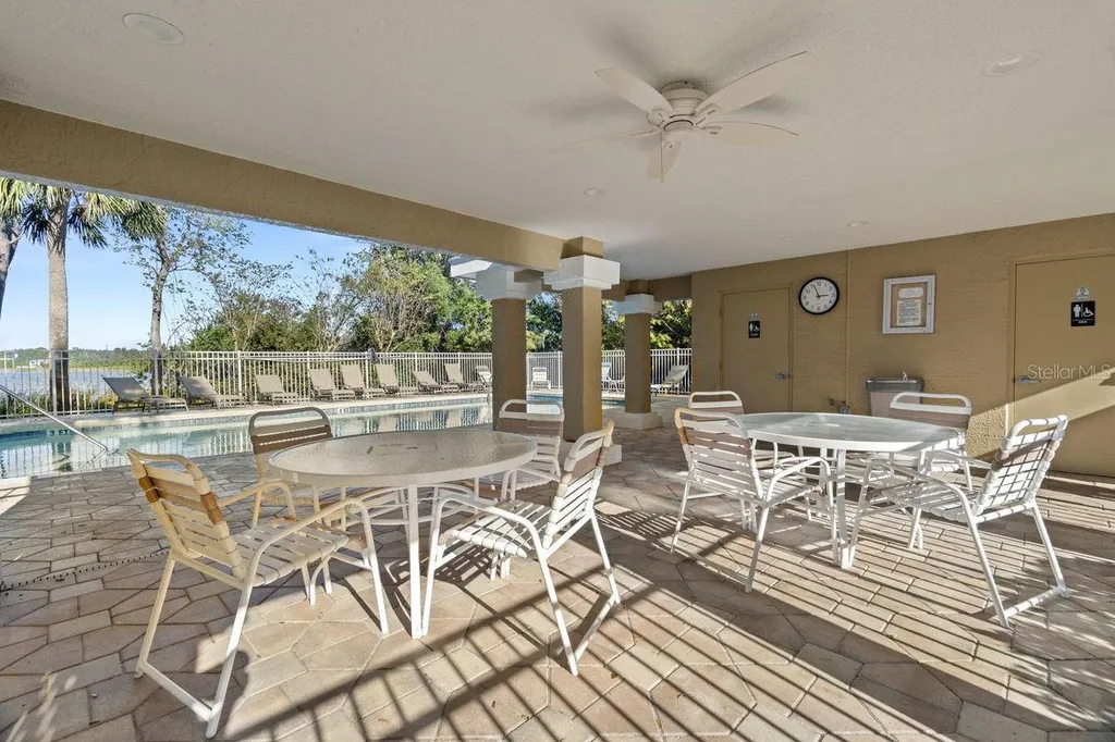 648 Spring Lake Circle Tarpon Springs FL 34688