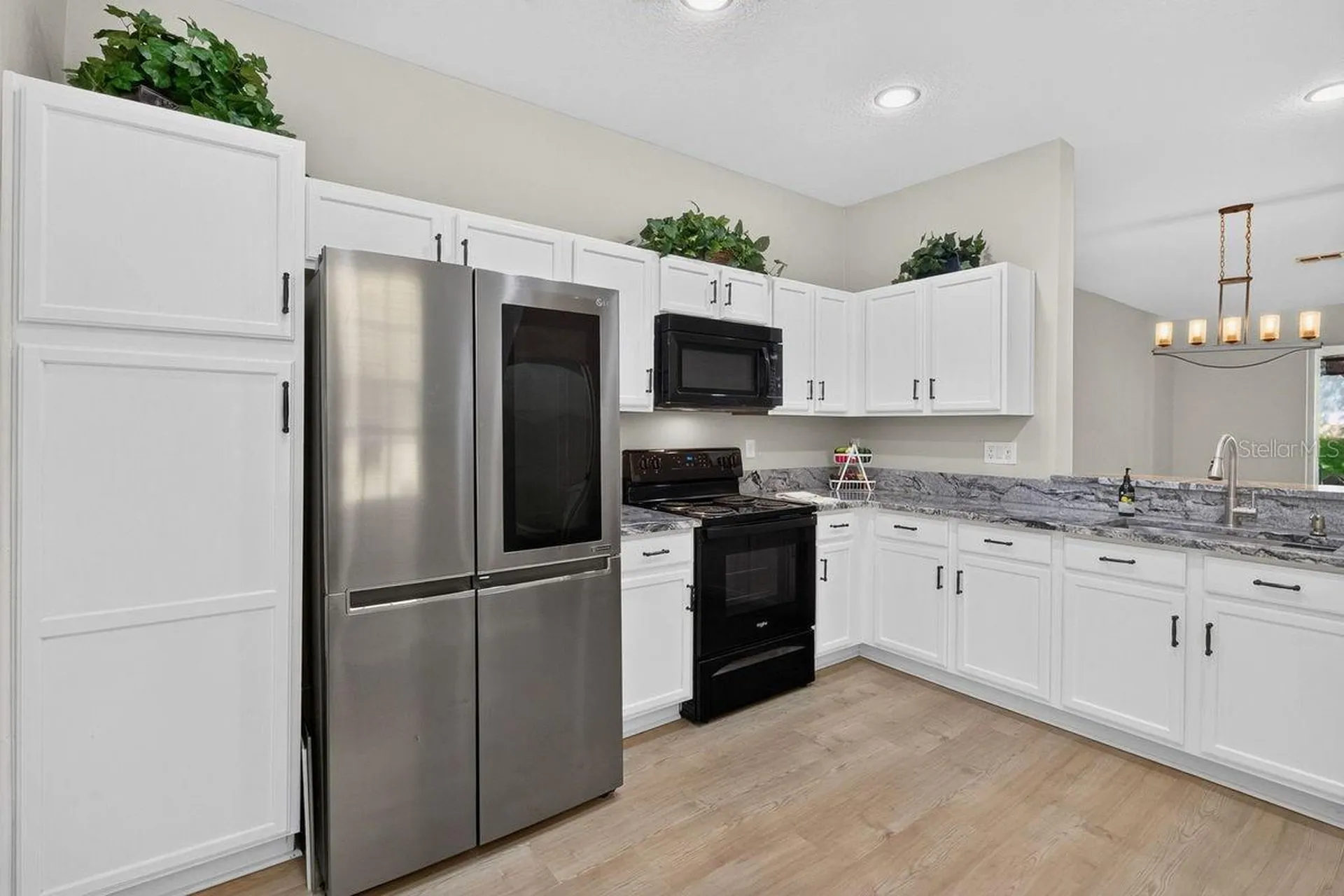 648 Spring Lake Circle Tarpon Springs FL 34688