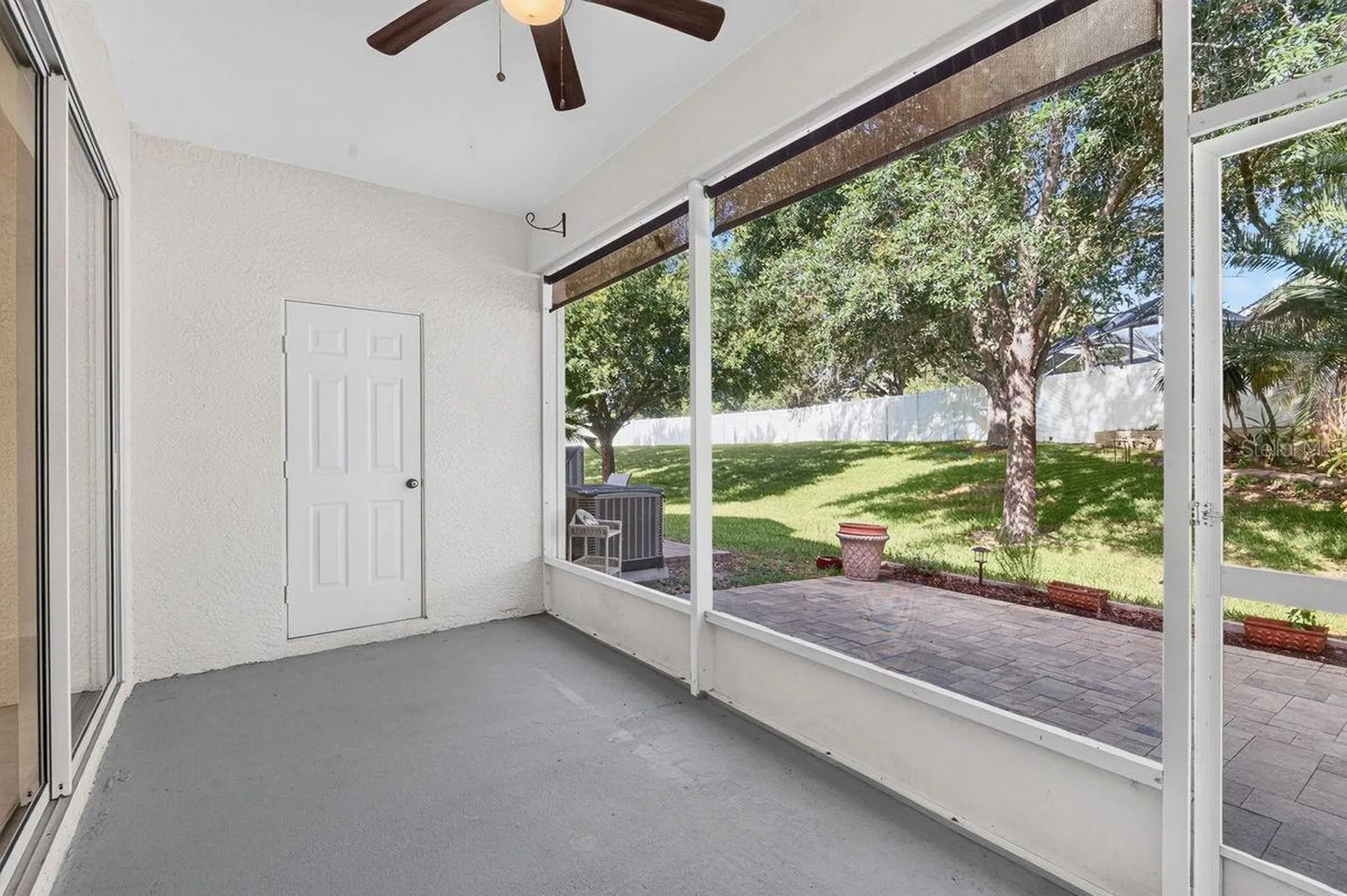 648 Spring Lake Circle Tarpon Springs FL 34688