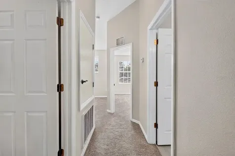 648 Spring Lake Circle Tarpon Springs FL 34688