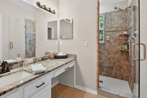 648 Spring Lake Circle Tarpon Springs FL 34688