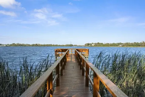 648 Spring Lake Circle Tarpon Springs FL 34688