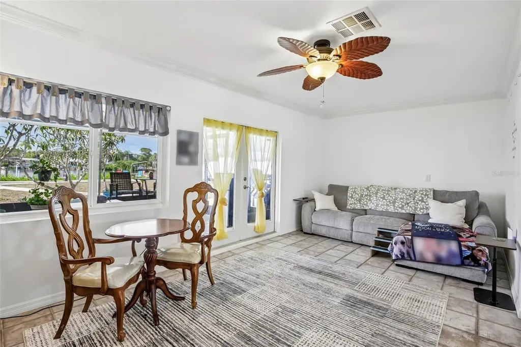 806 Blue Heron Boulevard Ruskin FL 33570