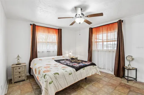 806 Blue Heron Boulevard Ruskin FL 33570