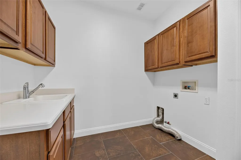 824 Islebay Drive Apollo Beach FL 33572