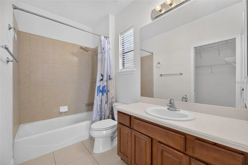 824 Islebay Drive Apollo Beach FL 33572