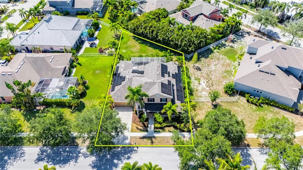 824 Islebay Drive Apollo Beach FL 33572