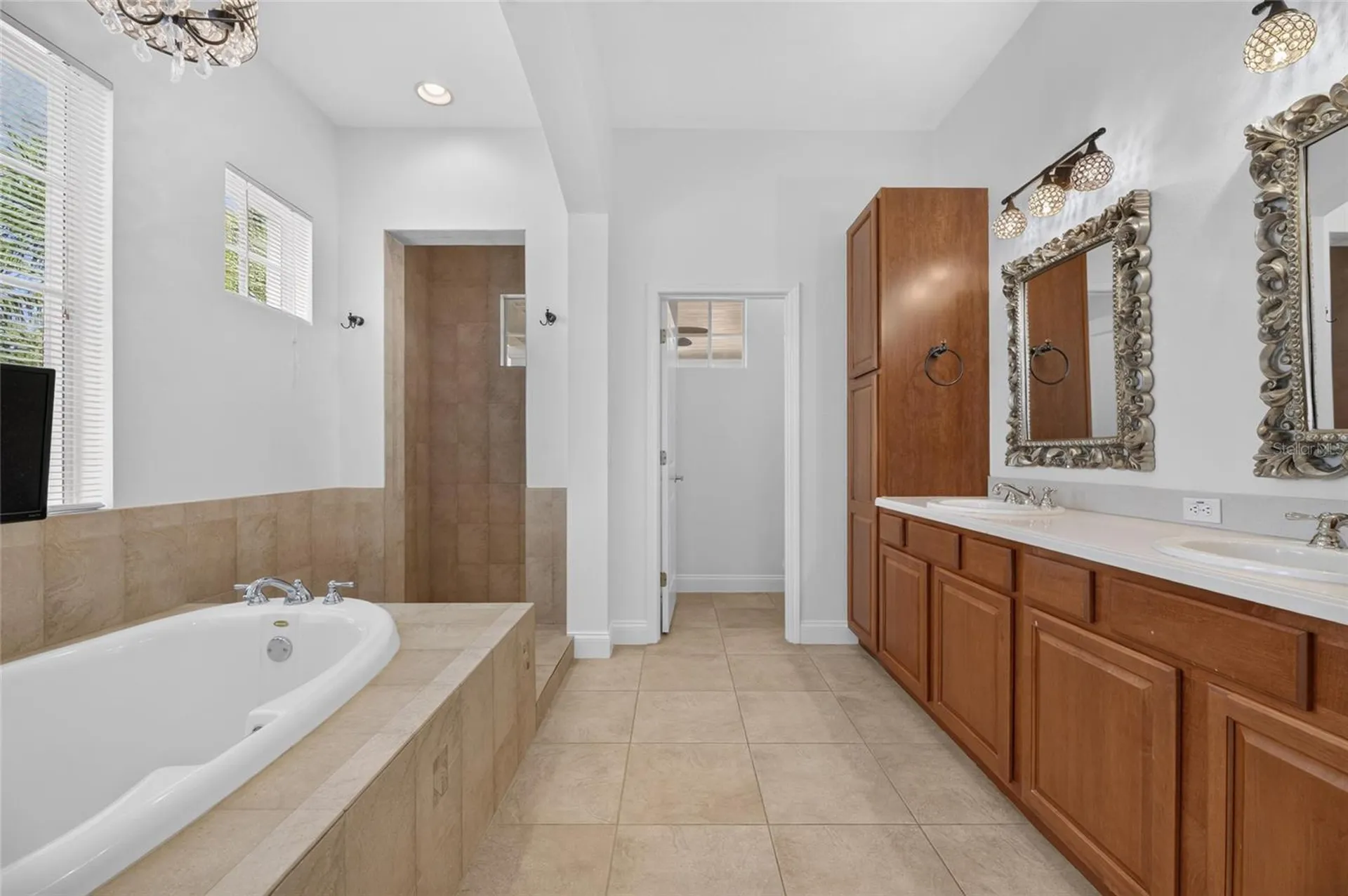 824 Islebay Drive Apollo Beach FL 33572