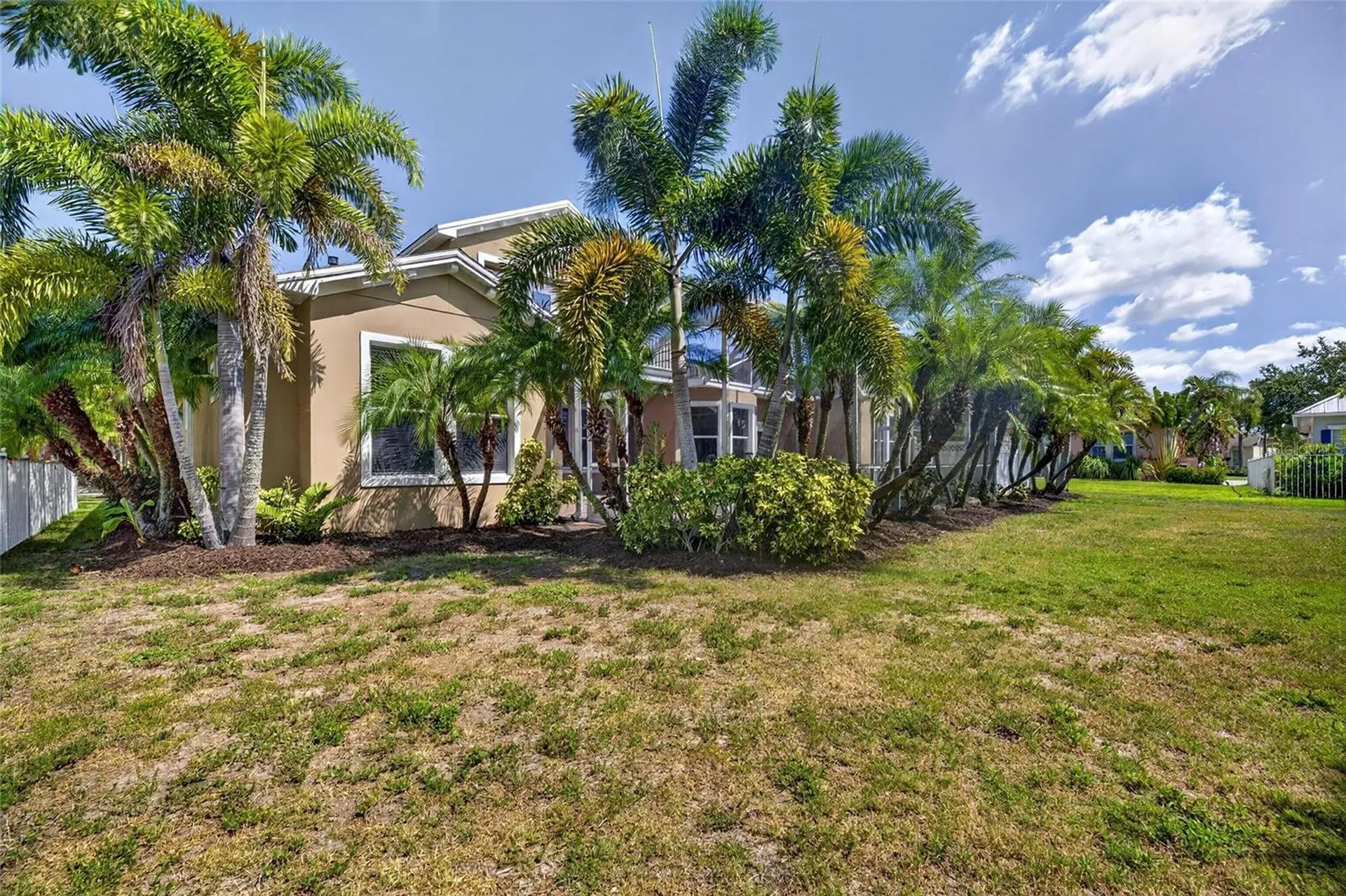 824 Islebay Drive Apollo Beach FL 33572