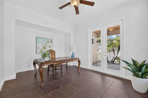 824 Islebay Drive Apollo Beach FL 33572