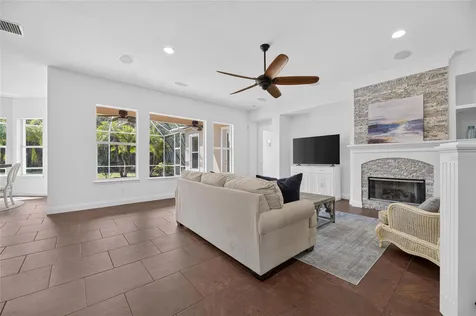 824 Islebay Drive Apollo Beach FL 33572