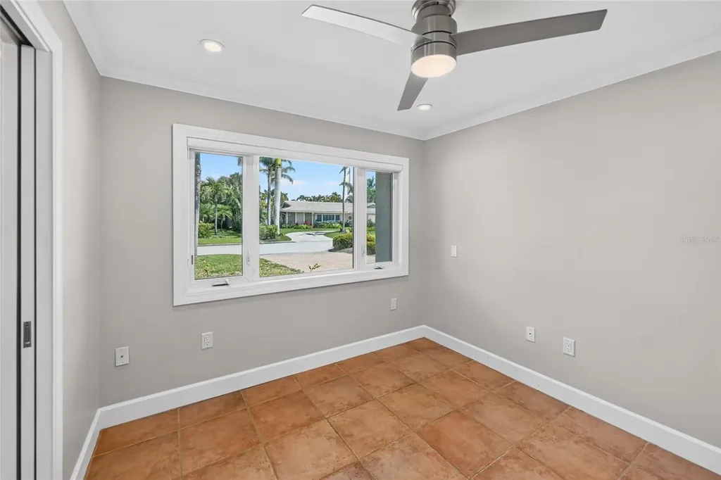 606 Owl Way Sarasota FL 34236