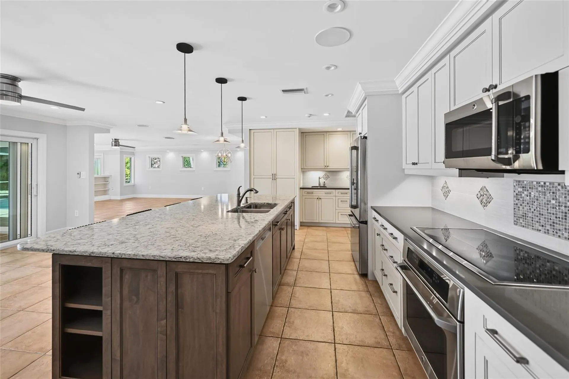 606 Owl Way Sarasota FL 34236