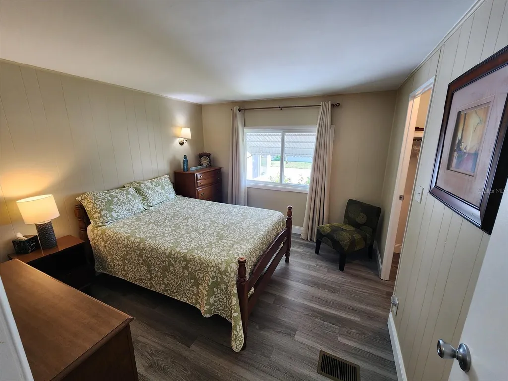 808 53rd Avenue E Bradenton FL 34203