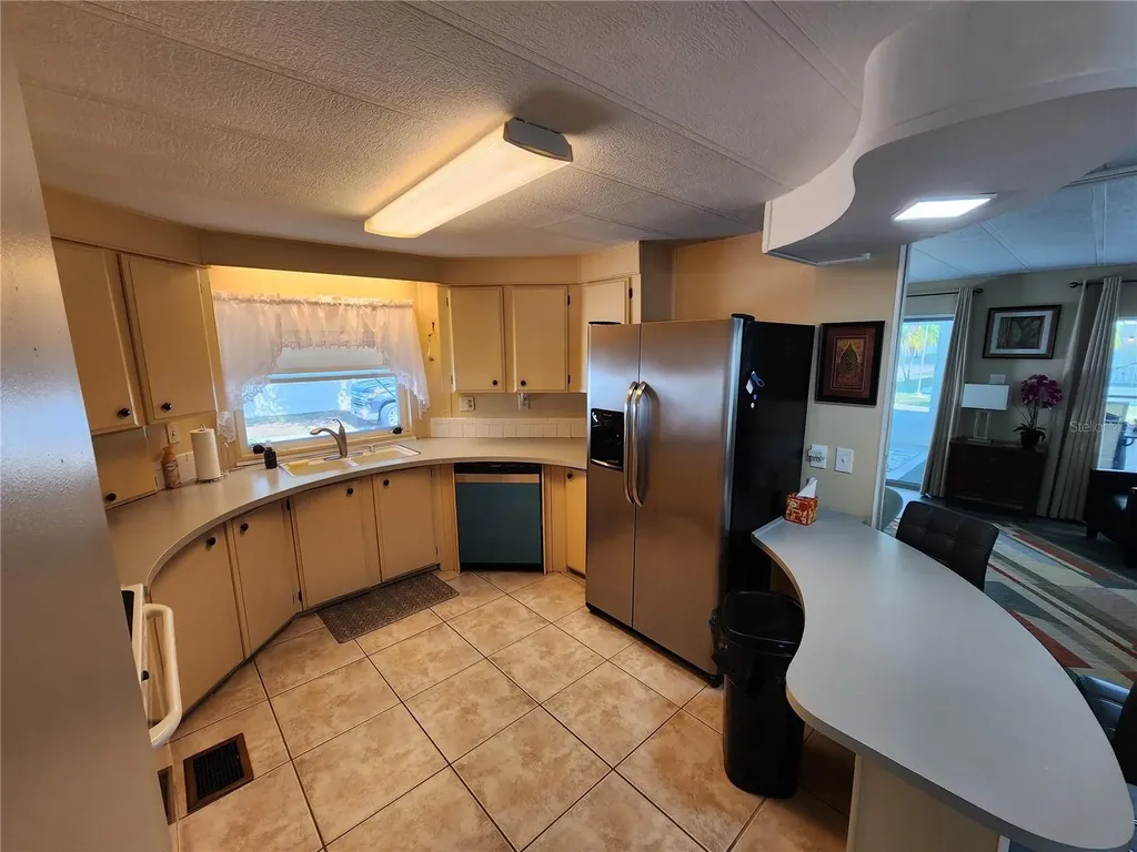 808 53rd Avenue E Bradenton FL 34203