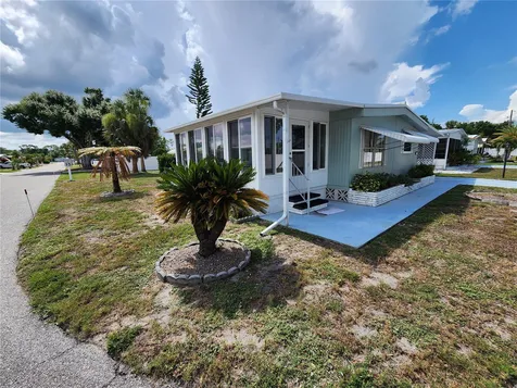 808 53rd Avenue E Bradenton FL 34203