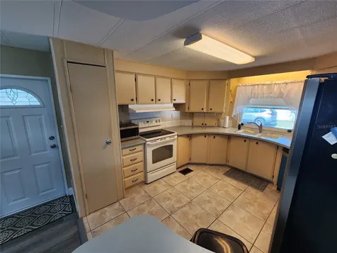 808 53rd Avenue E Bradenton FL 34203