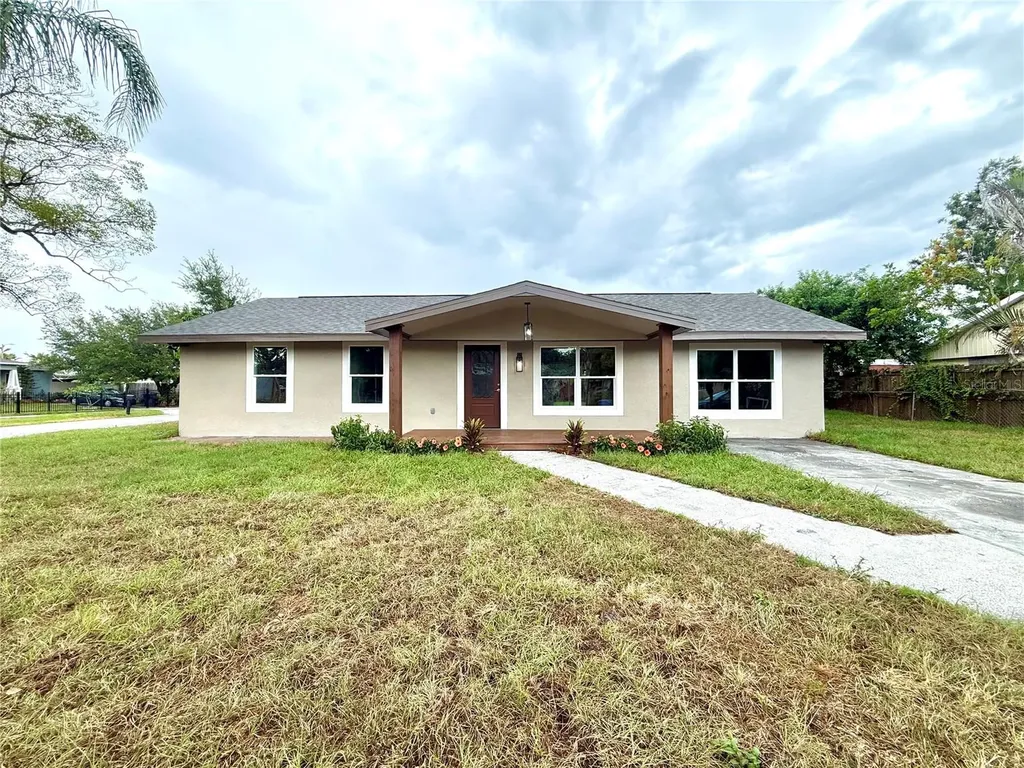 1427 Murillo Loop Ruskin FL 33570