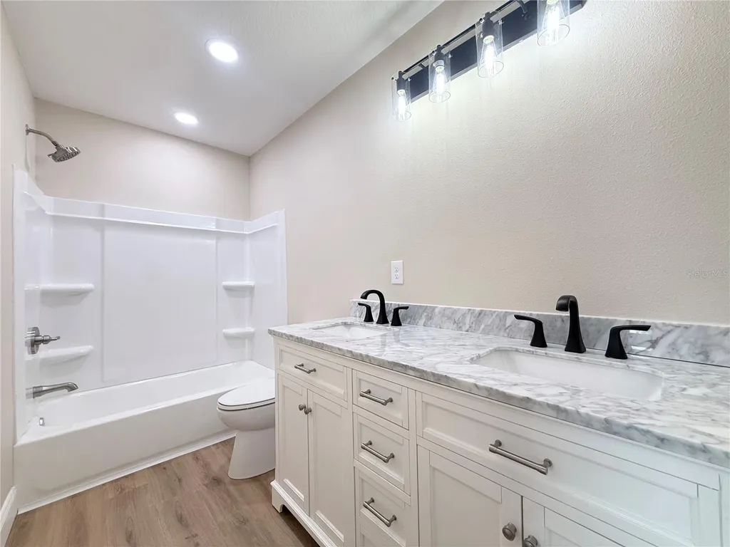 1427 Murillo Loop Ruskin FL 33570