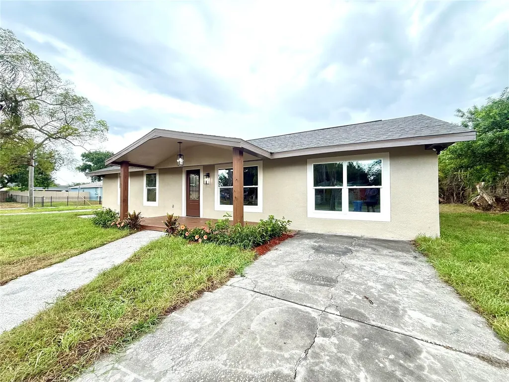 1427 Murillo Loop Ruskin FL 33570