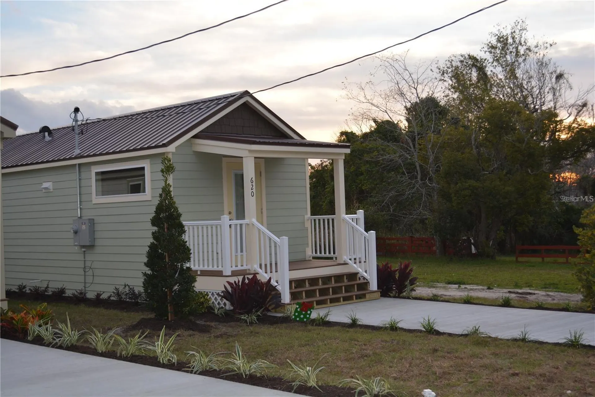 620 Third Street Oviedo FL 32765