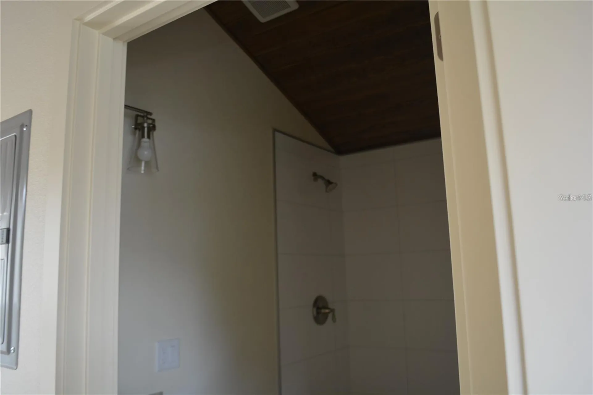620 Third Street Oviedo FL 32765