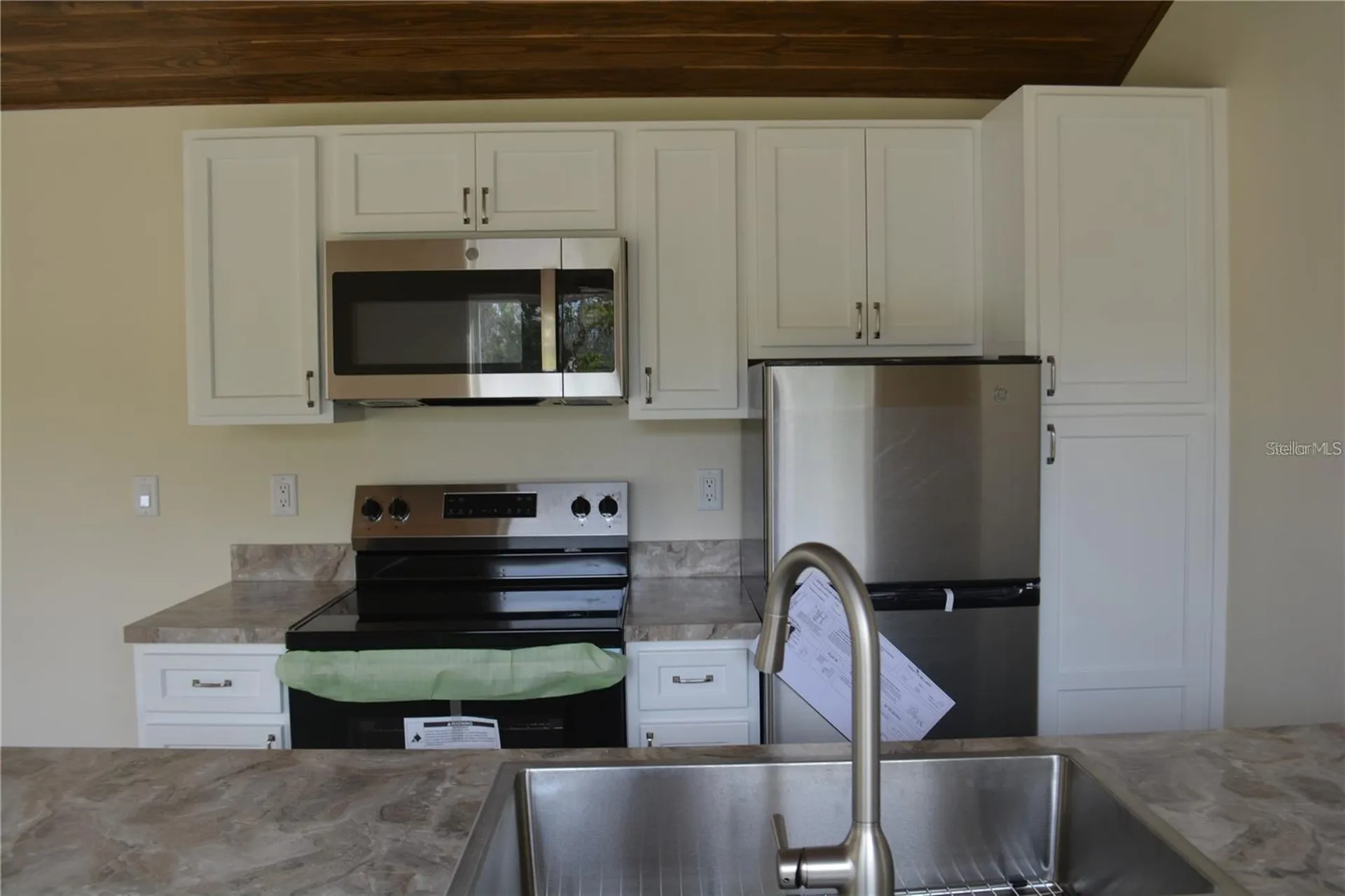 620 Third Street Oviedo FL 32765