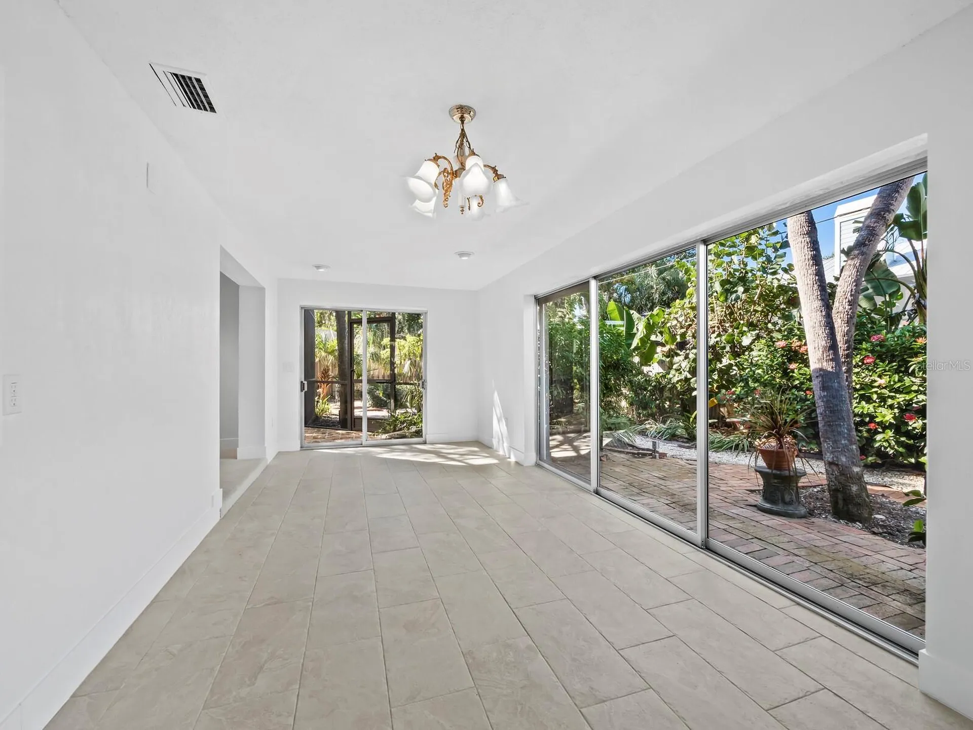 5451 Shadow Lawn Drive Sarasota FL 34242