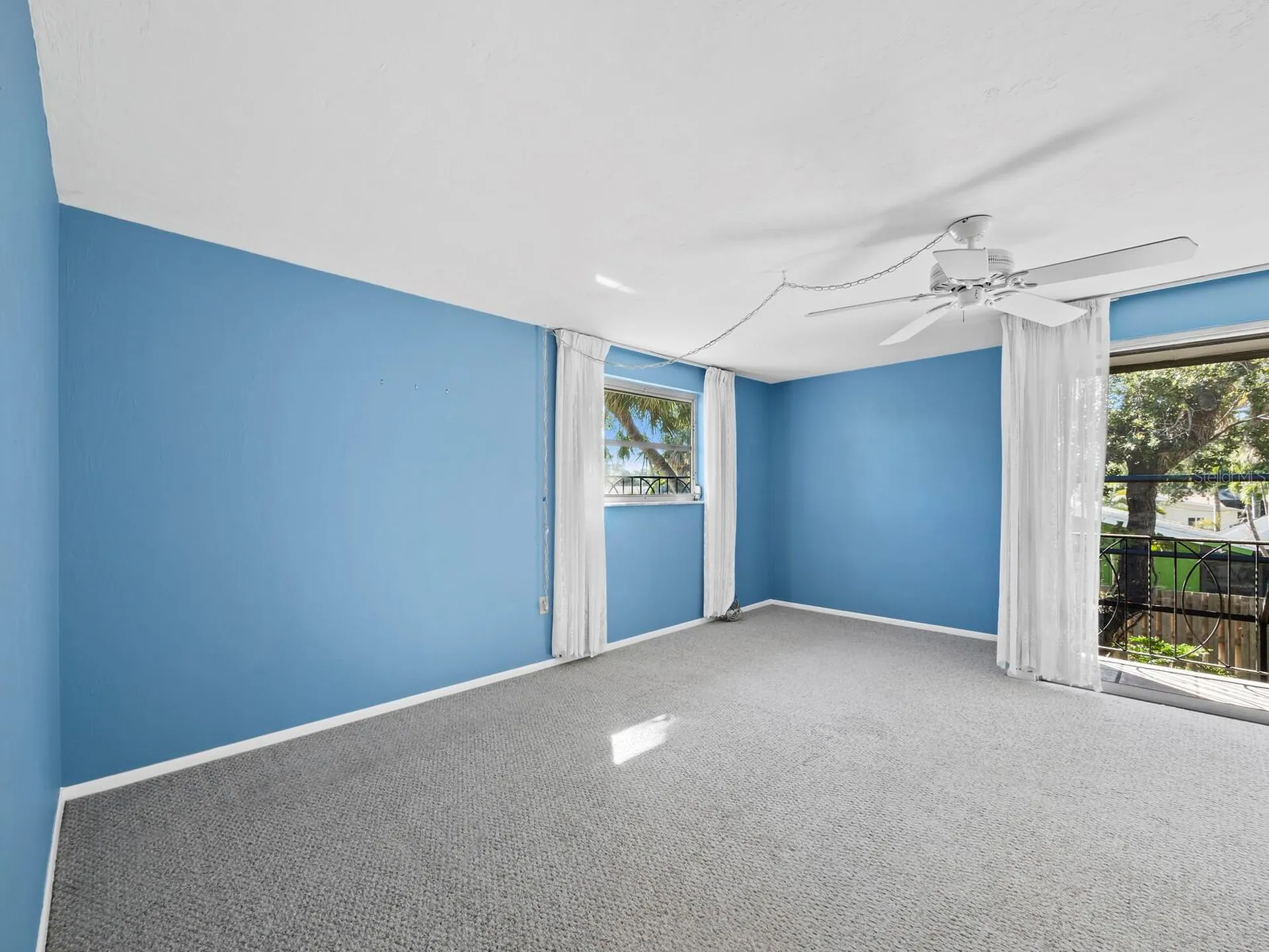5451 Shadow Lawn Drive Sarasota FL 34242