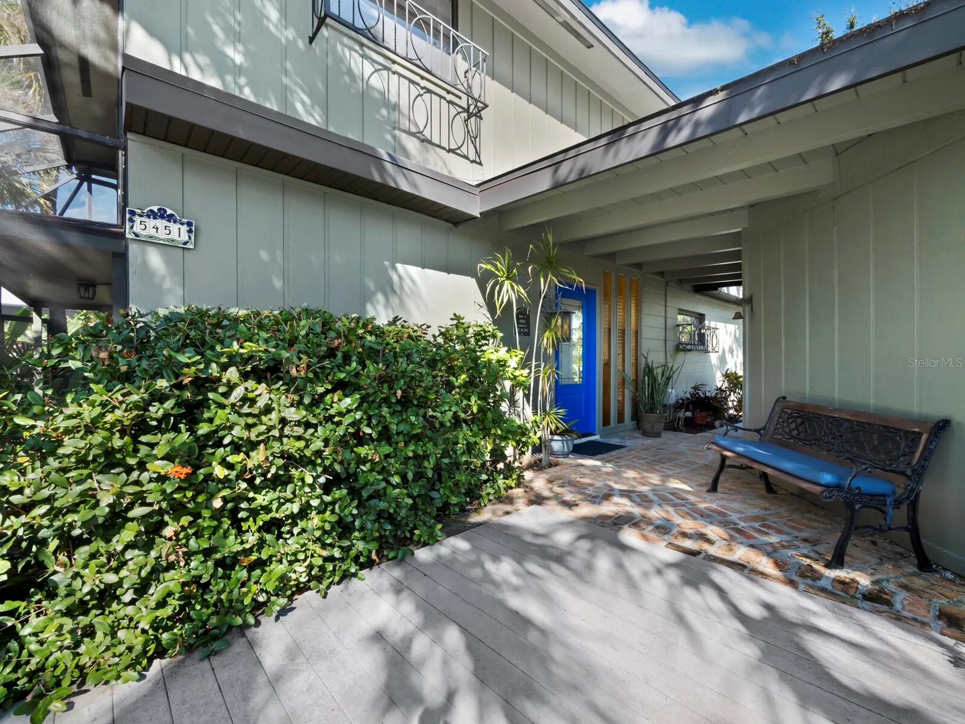 5451 Shadow Lawn Drive Sarasota FL 34242
