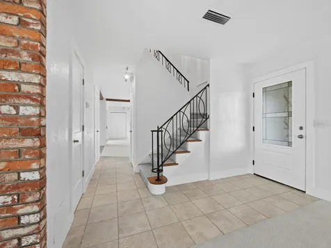 5451 Shadow Lawn Drive Sarasota FL 34242