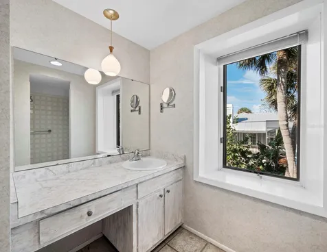 5451 Shadow Lawn Drive Sarasota FL 34242