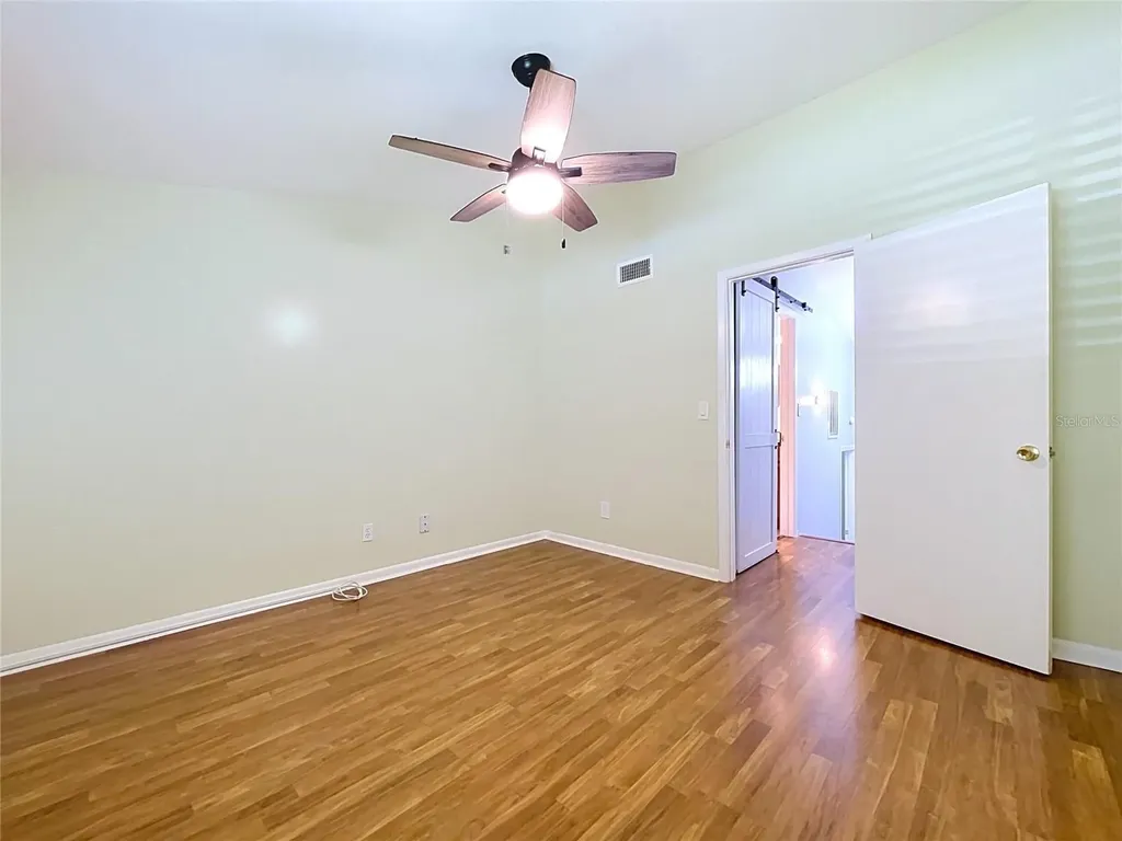 4517 W La Villa Lane Tampa FL 33611