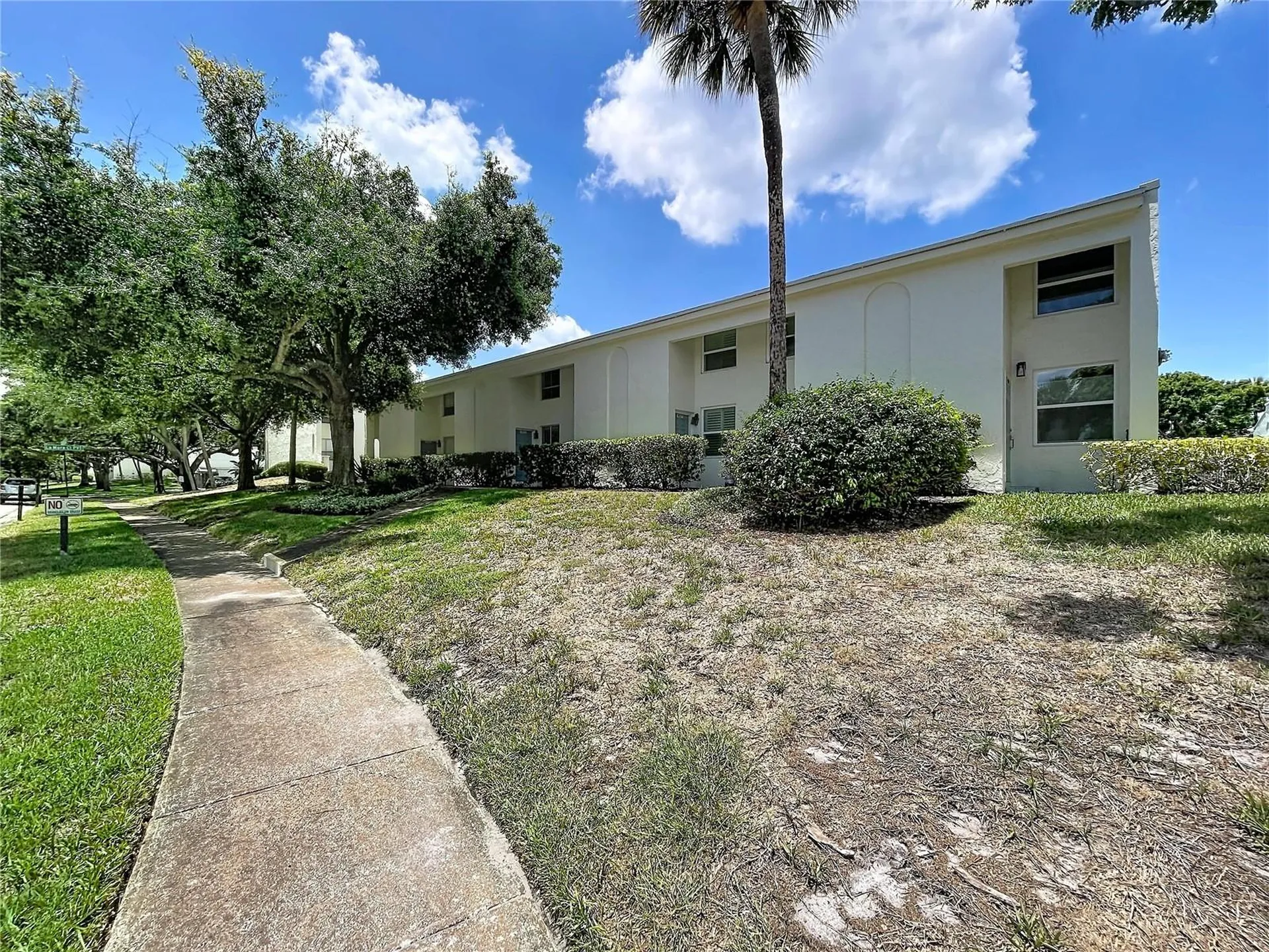 4517 W La Villa Lane Tampa FL 33611