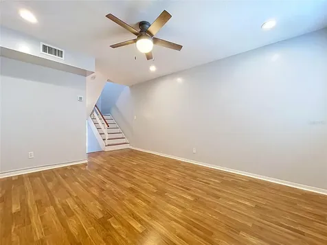 4517 W La Villa Lane Tampa FL 33611
