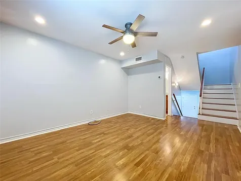 4517 W La Villa Lane Tampa FL 33611
