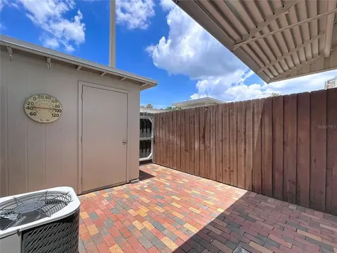 4517 W La Villa Lane Tampa FL 33611