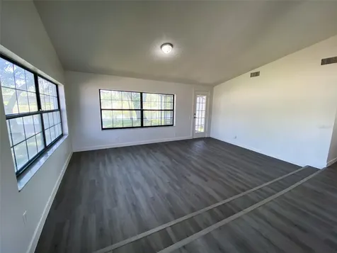 28046 Lois Drive Tavares FL 32778